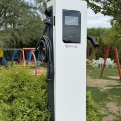 Mbushës i veturave elektrike - Restaurant Fenix, Klinë